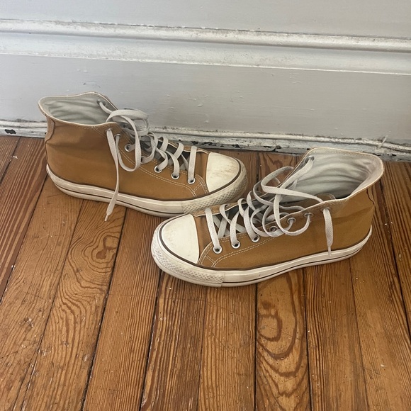Platform High Top Converse - Picture 1 of 4